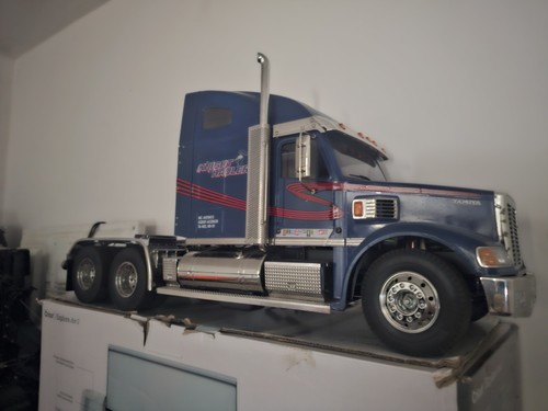 Tamiya knight hauler rc - tamiya,